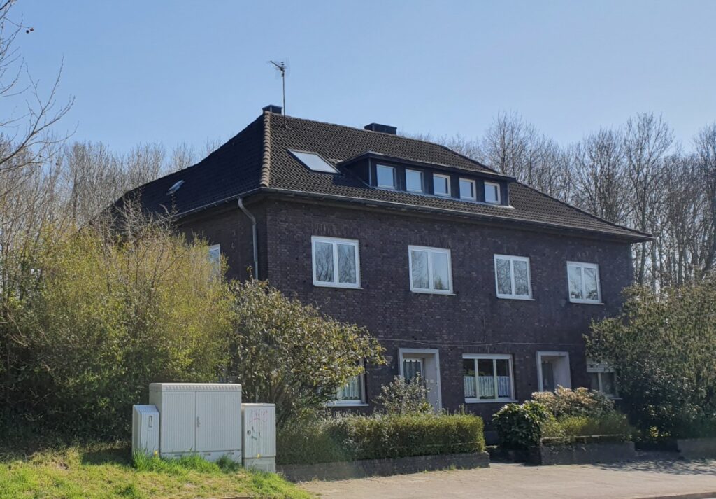 IT 556 - Alte Aachener Straße 8-10