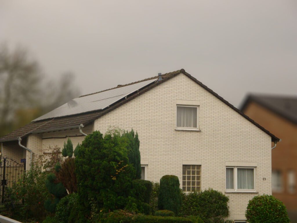 IT 98 - Adolfstraße 24