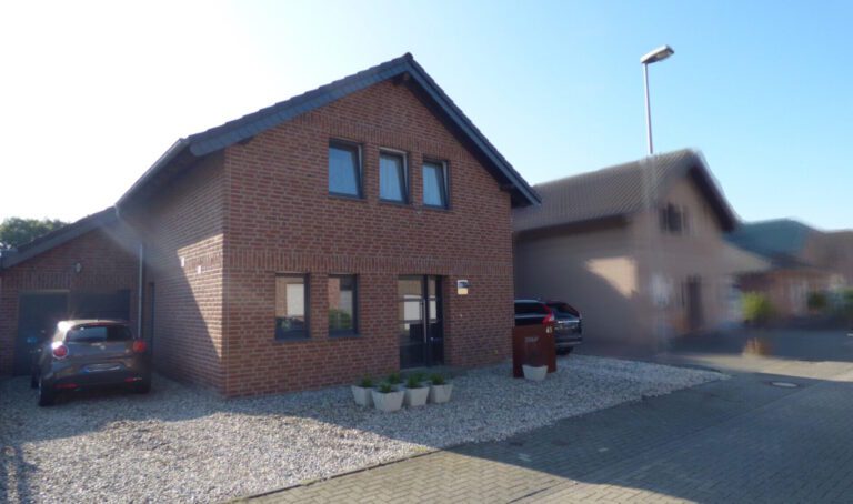 IT 293 - Pastor-Schleyer-Straße 65