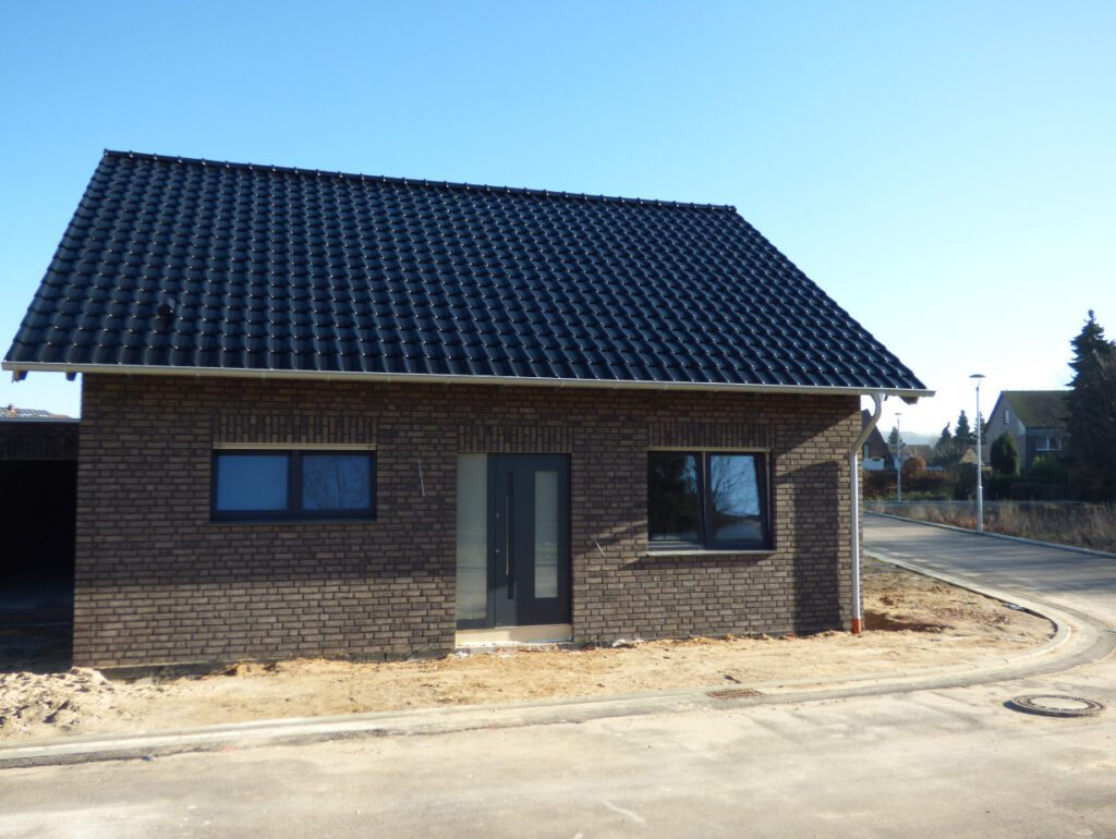 IT 523 - Thornwiese Haus