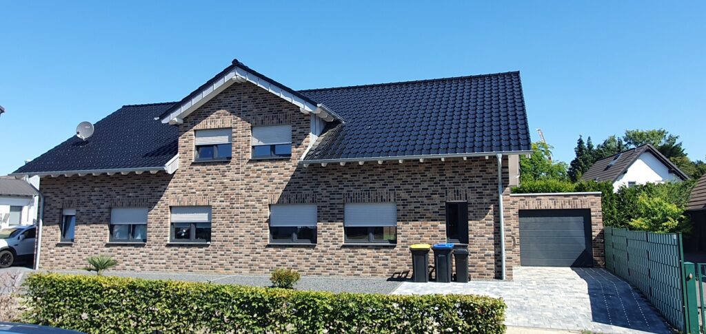 IT 387 - Aldenhovener Straße 6 - rechts