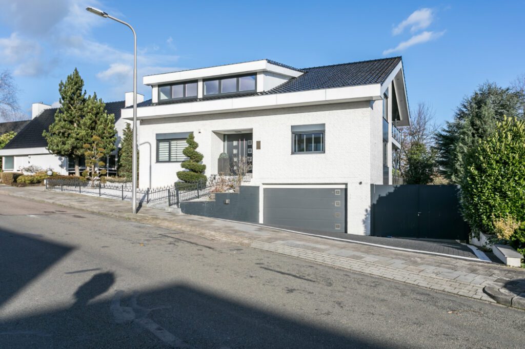 IT 354 - Frans-Halsstraat 6