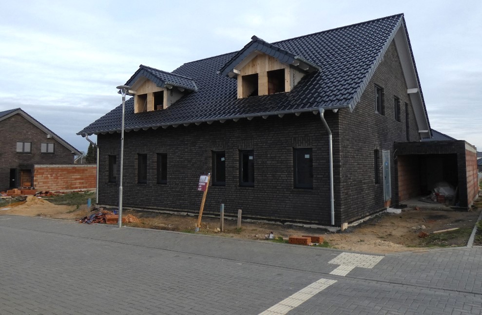 IT 355 - Pfarrer-Claßen-Straße - Franke rechts