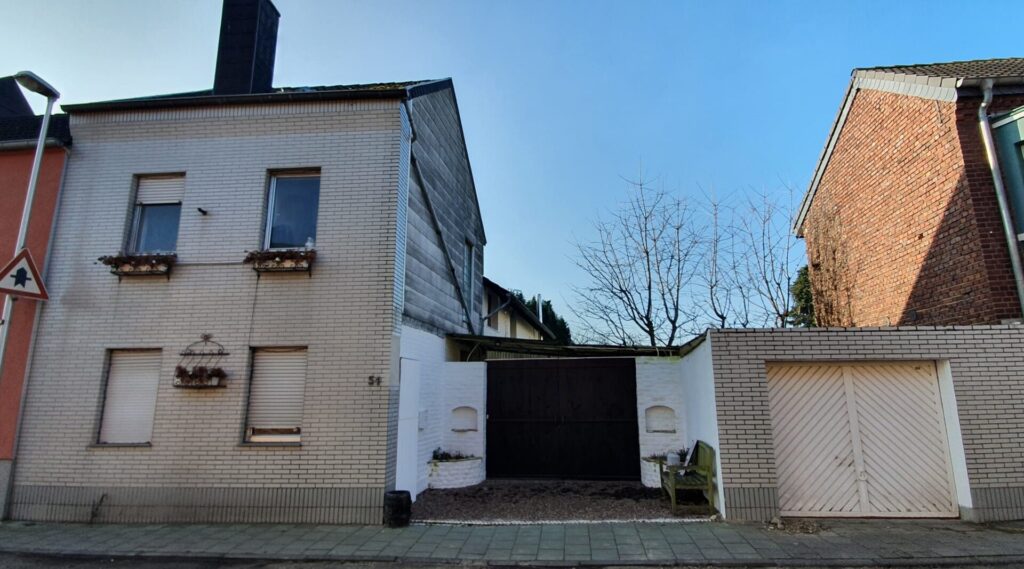 IT 743 - Windhausener Straße 51