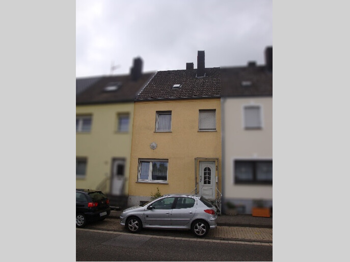 IT 90 - Carl-Alexander-Straße 55