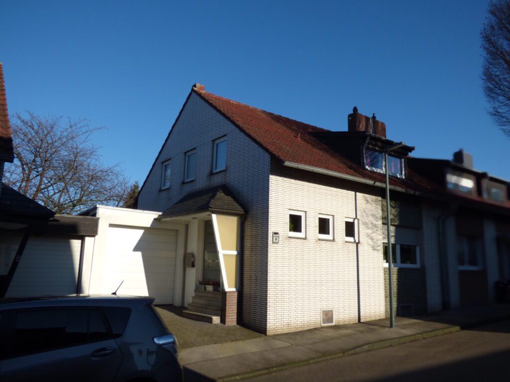 IT 548 - Jägerweg 6