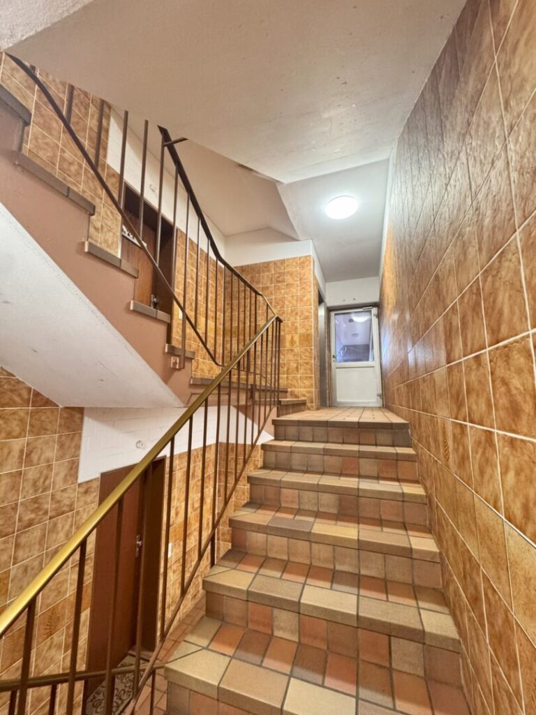 SvR Treppenhaus (1)