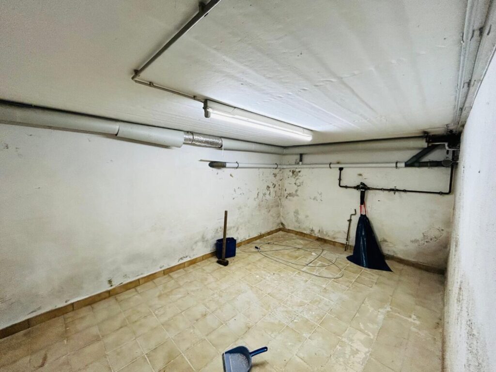 18 Keller