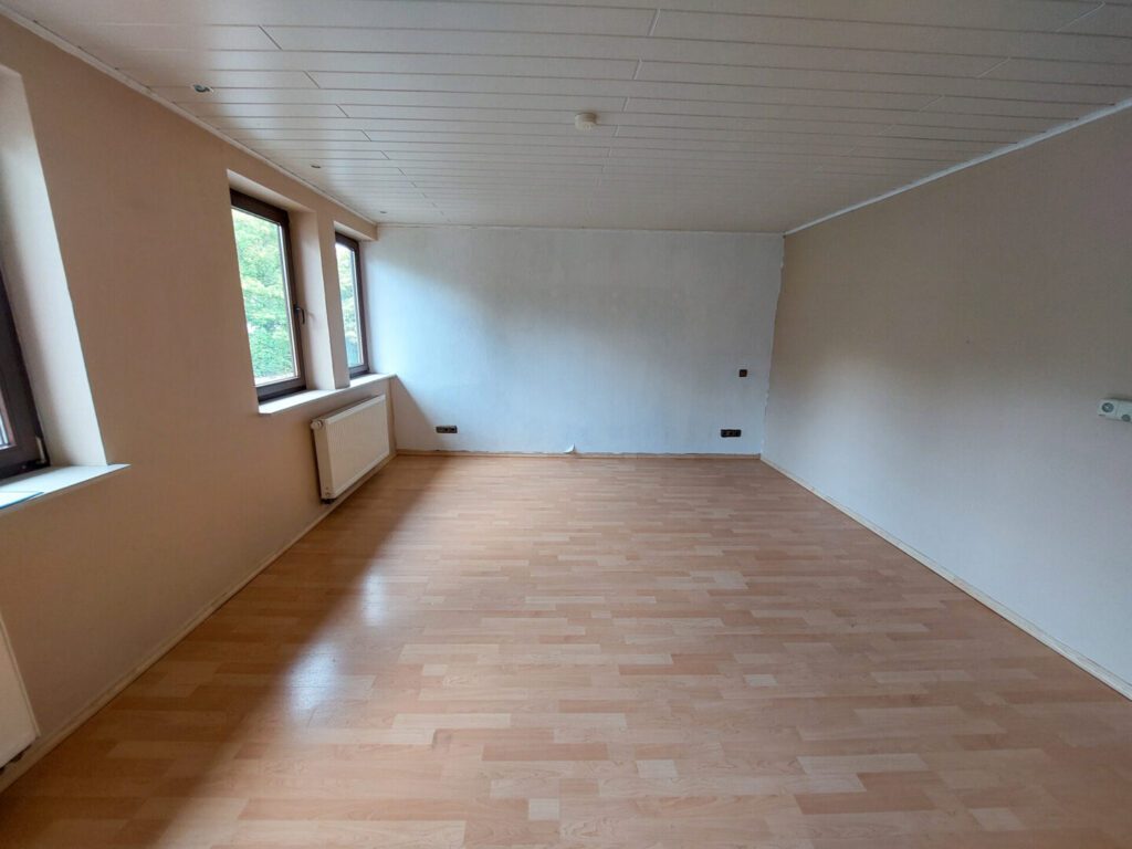 22 F4 1.OG L Wohnzimmer