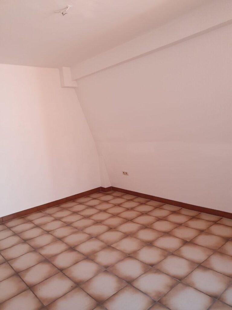 6 Schlafzimmer renoviert