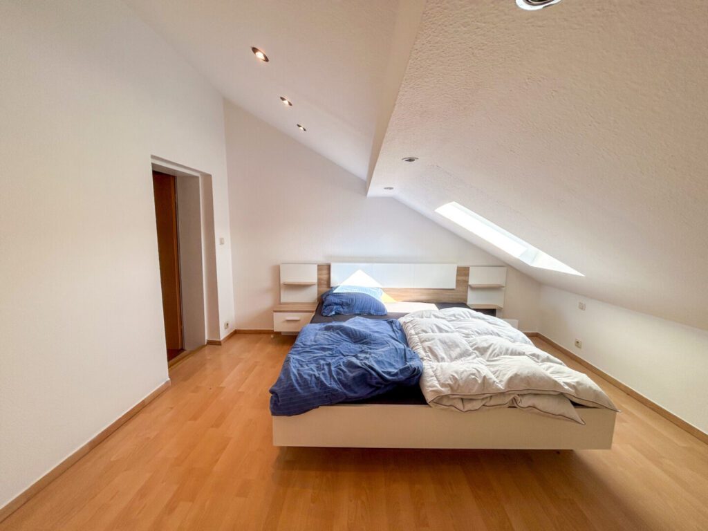51 WE4 Schlafzimmer DG