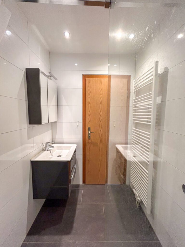 10 WE1 Badezimmer EG