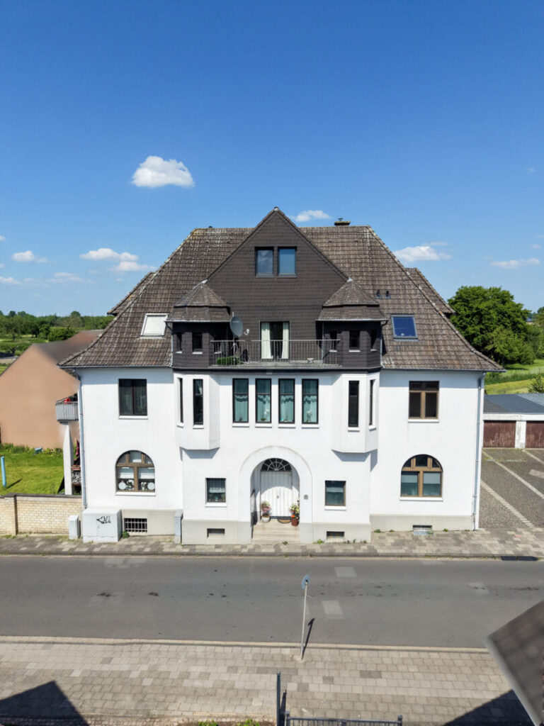 28 Frontansicht