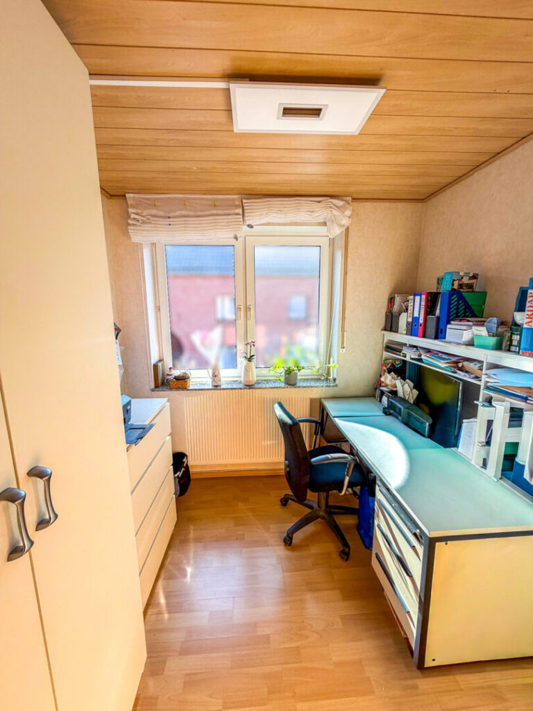 35 Arbeitszimmer EG