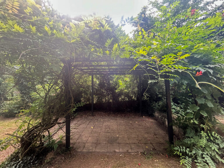 38 - Pergola