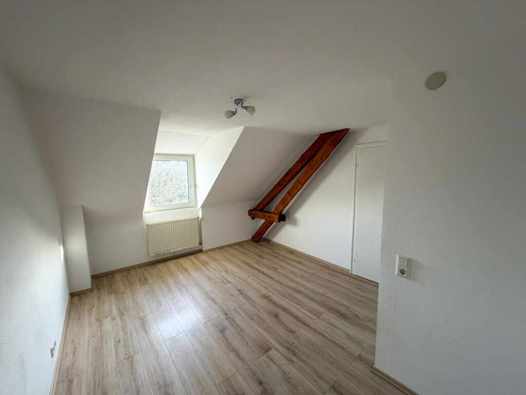 23 Büro W2 DG
