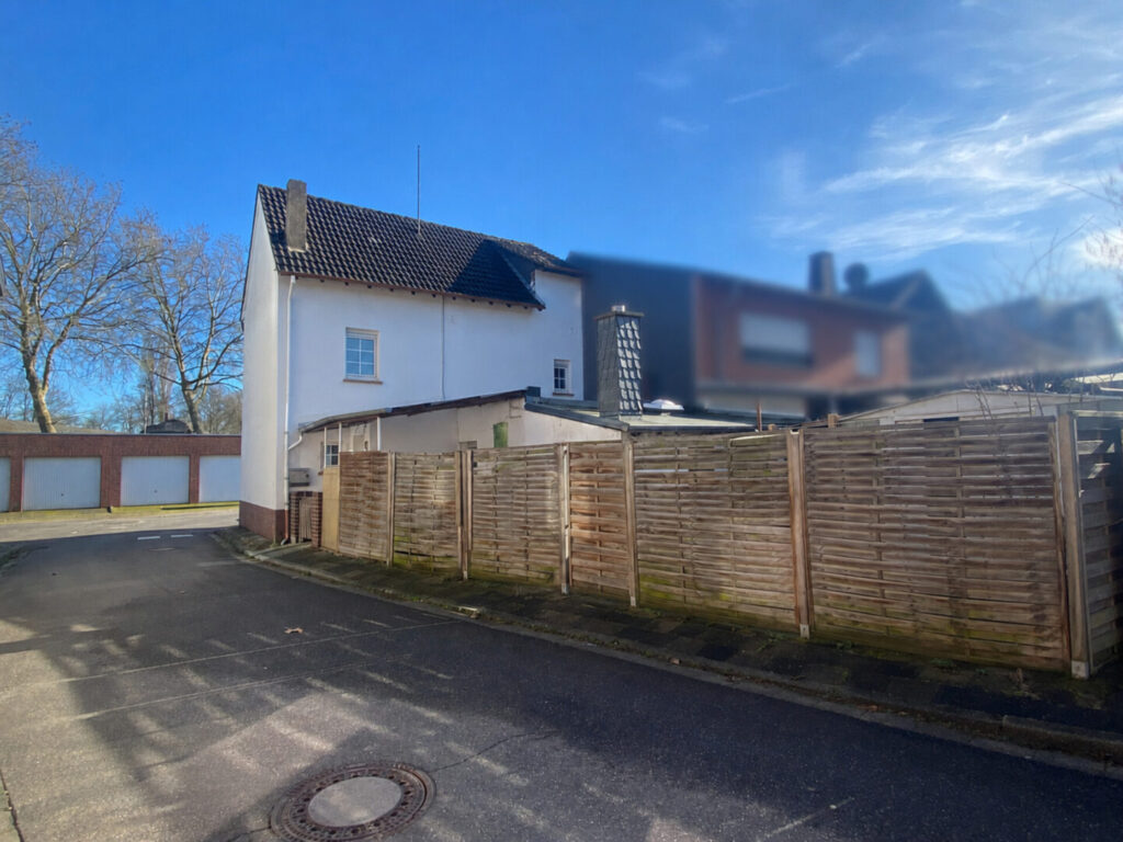 30 Rückansicht