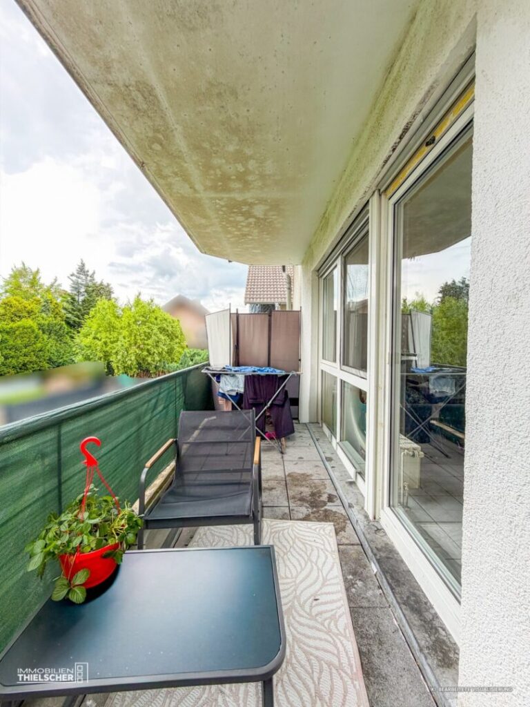 4 Balkon