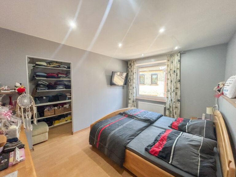 29 Schlafzimmer 1 OG WE1