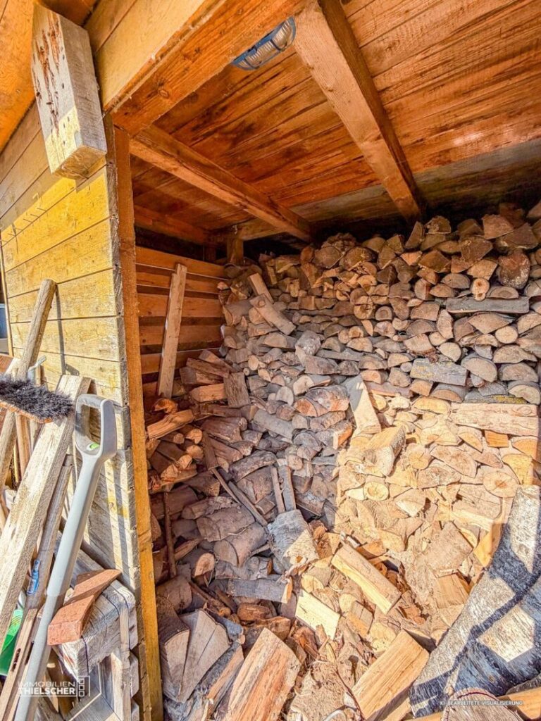 65 Holzlager