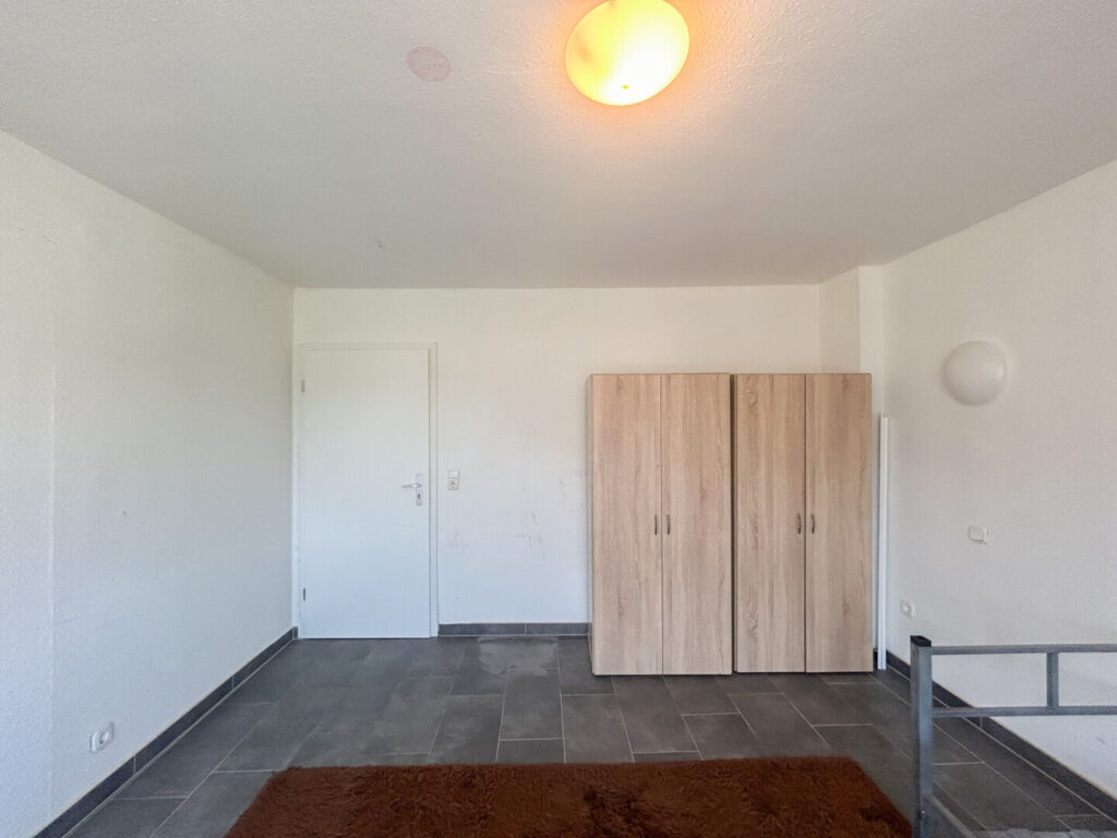 15 Schlafzimmer OG rechts