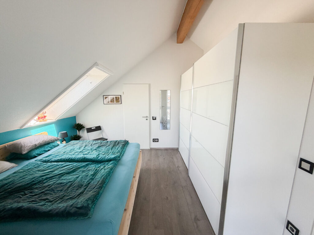 19 Schlafzimmer SB