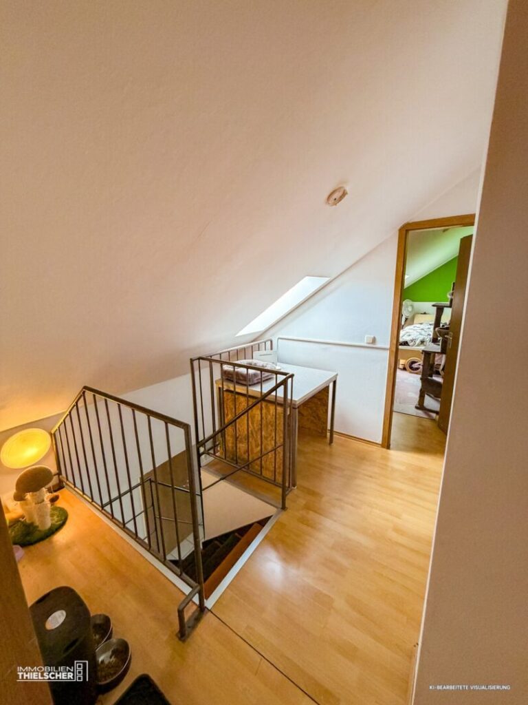 11 Diele Spitzboden