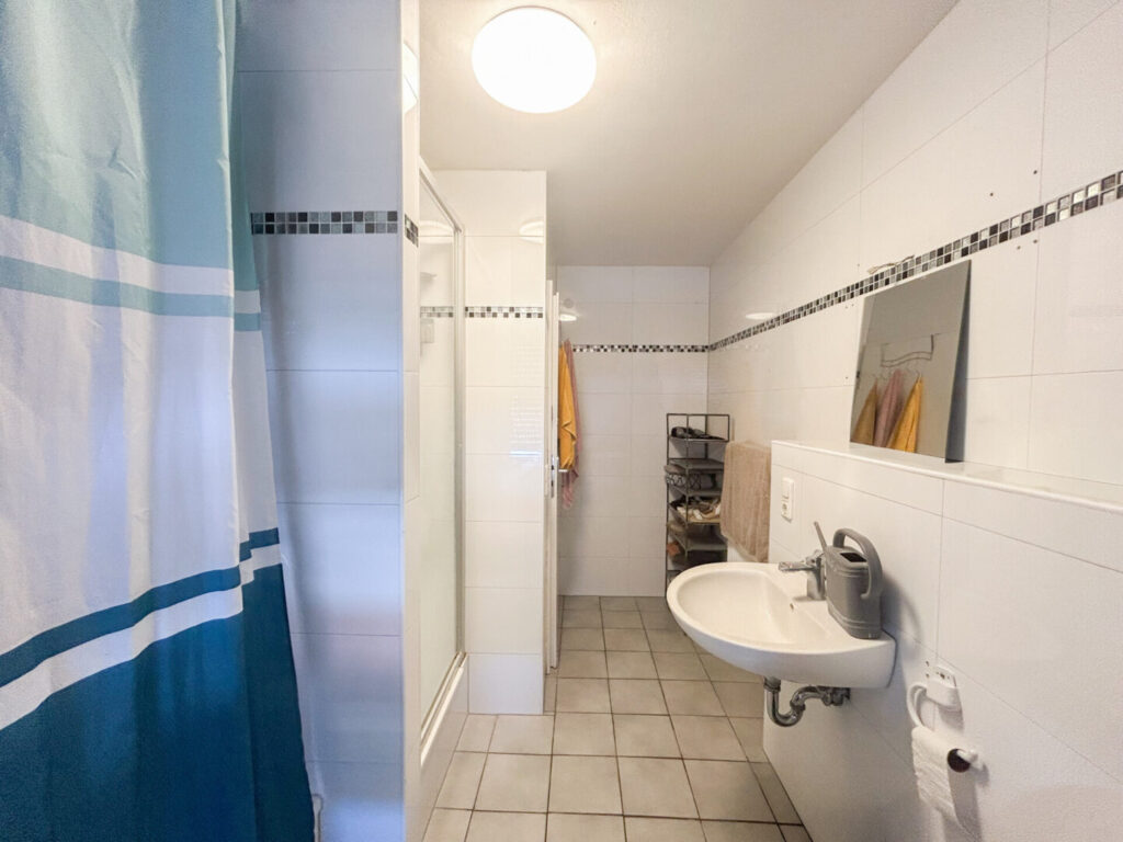 21 Badezimmer OG