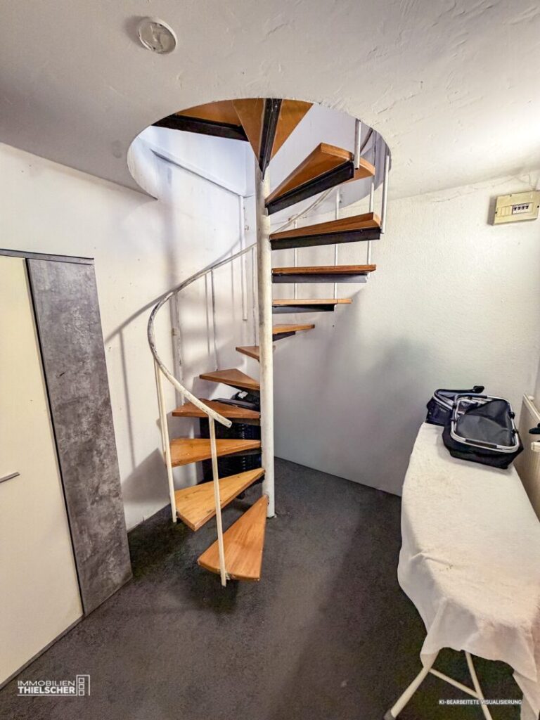 12 Wendeltreppe KG