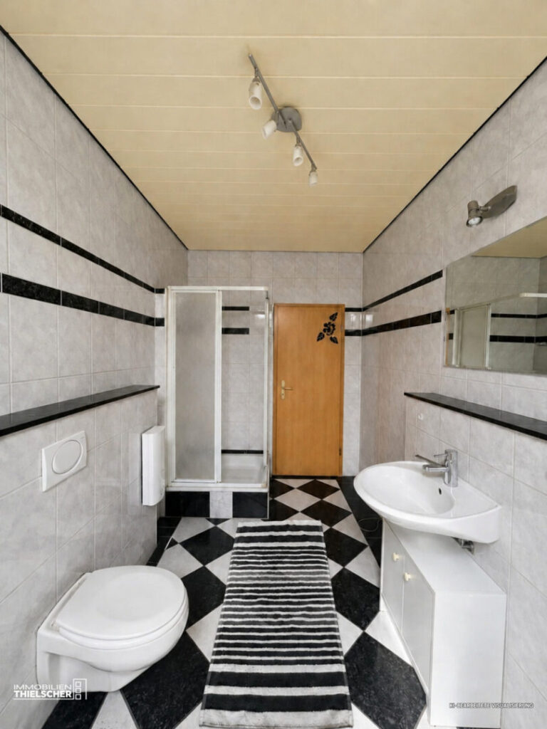 26 Badezimmer OG Scheune